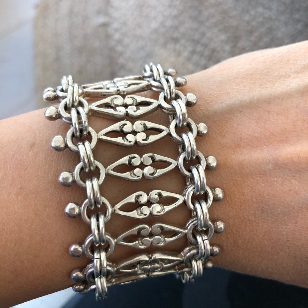 Sterling Silver Bracelet 💛